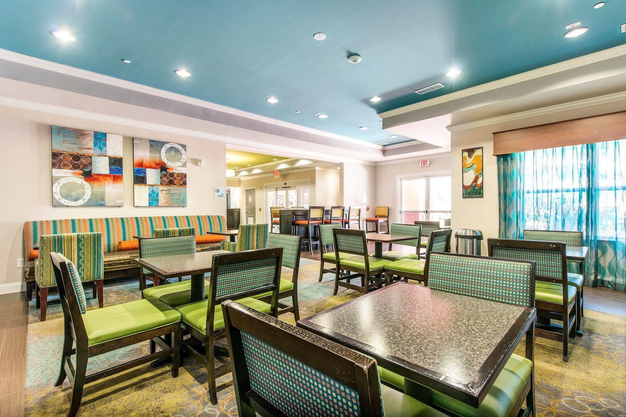 Holiday Inn Express Hotel & Suites Lagrange I-85 By Ihg Ngoại thất bức ảnh