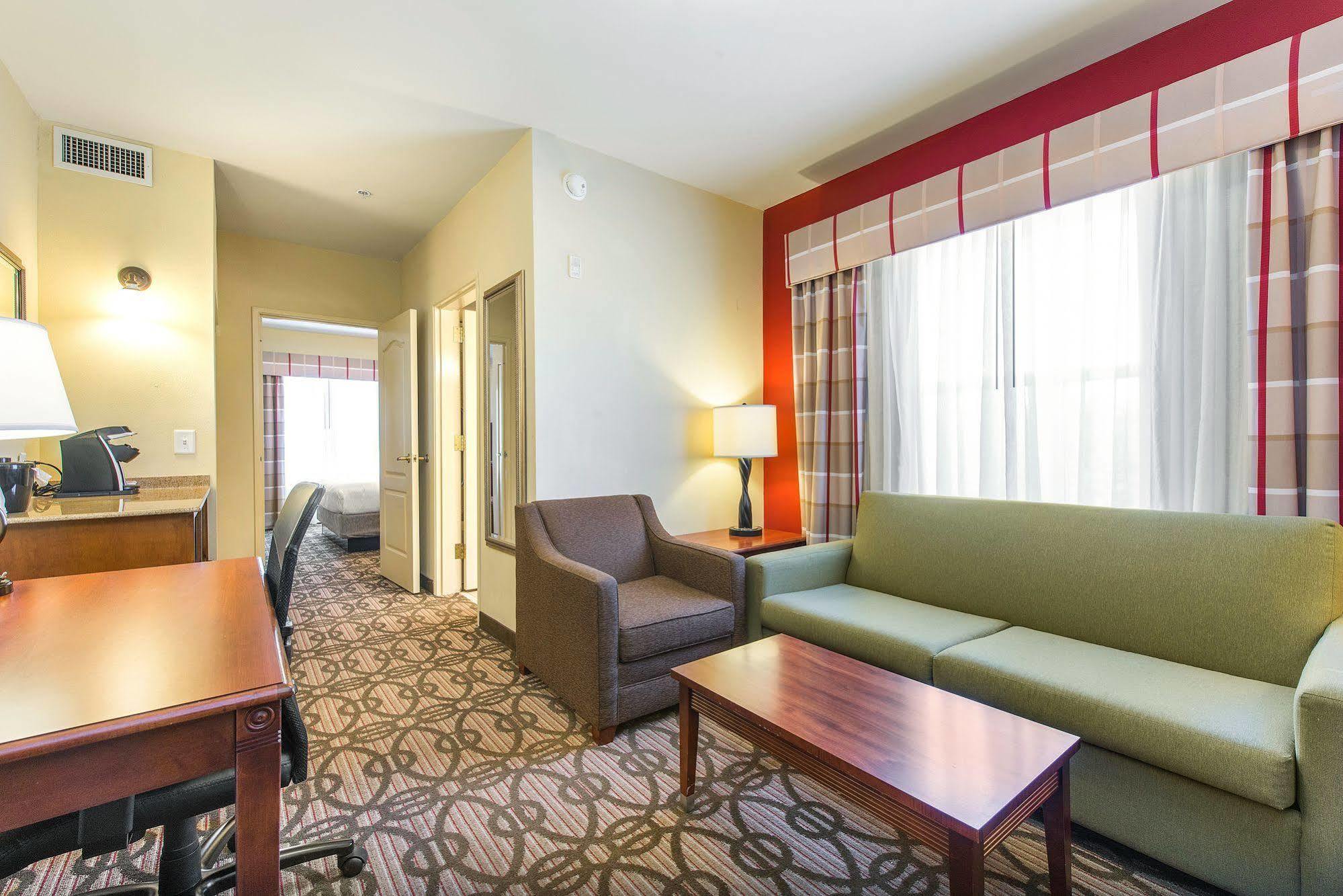 Holiday Inn Express Hotel & Suites Lagrange I-85 By Ihg Ngoại thất bức ảnh